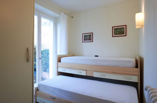 Foto 19 - Appartamento con 2 camere da letto a Gravedona ed Uniti con piscina e vista sulle montagne