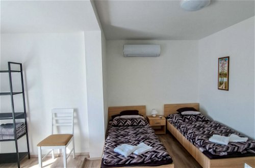 Foto 13 - Appartamento con 2 camere da letto a Balatonkeresztúr con giardino