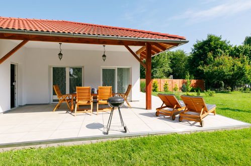 Photo 32 - 3 bedroom House in Balatonőszöd with terrace and mountain view