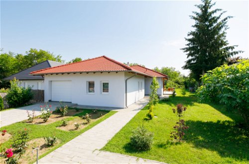 Foto 38 - Casa de 3 quartos em Balatonőszöd com terraço e vista para a montanha
