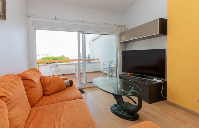 3 bedroom Apartment in Tossa de Mar with garden and terrace - Photo 7