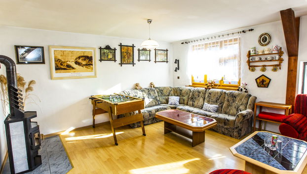 Haus mit 4 Schlafzimmern in Rovensko pod Troskami mit garten und sauna - Foto 3