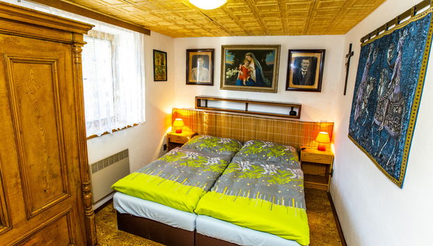 Haus mit 4 Schlafzimmern in Rovensko pod Troskami mit garten und sauna - Foto 4