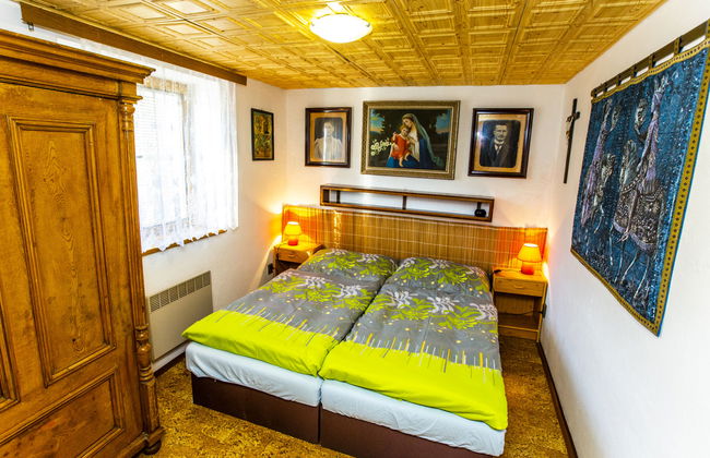 Casa de 4 quartos em Rovensko pod Troskami com jardim e sauna - Foto 4