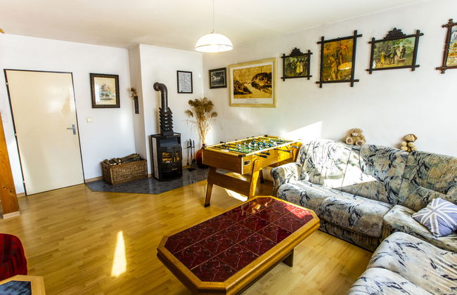 Casa de 4 quartos em Rovensko pod Troskami com jardim e sauna - Foto 11