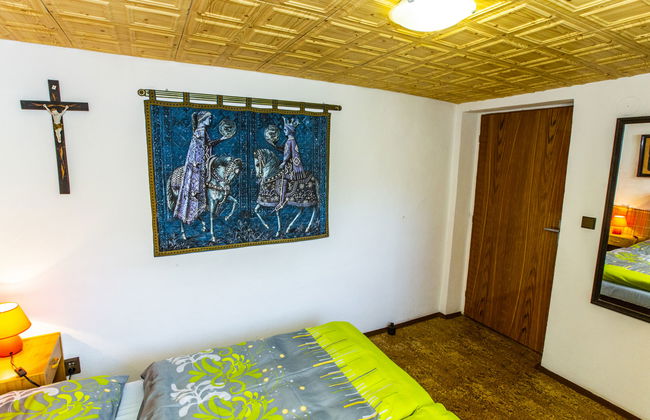 Casa de 4 quartos em Rovensko pod Troskami com jardim e sauna - Foto 18