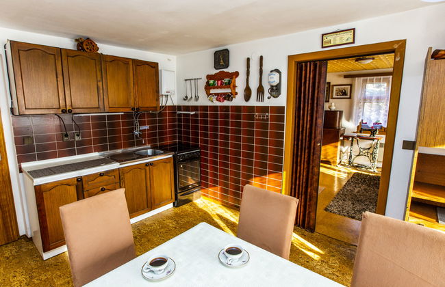 Casa de 4 quartos em Rovensko pod Troskami com jardim e sauna - Foto 15