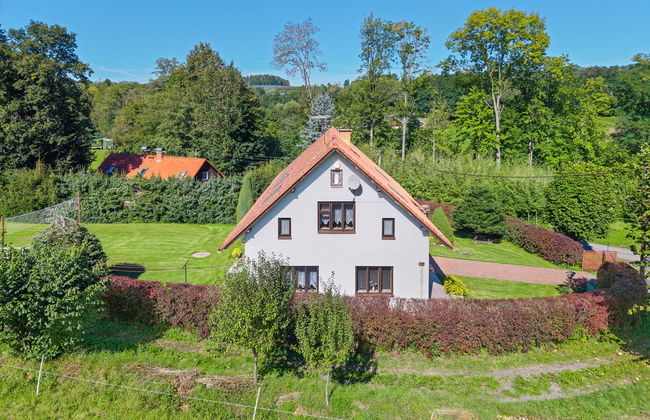 Casa de 4 quartos em Rovensko pod Troskami com jardim e sauna - Foto 35