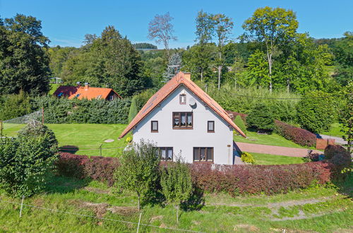 Foto 35 - Haus mit 4 Schlafzimmern in Rovensko pod Troskami mit garten und sauna