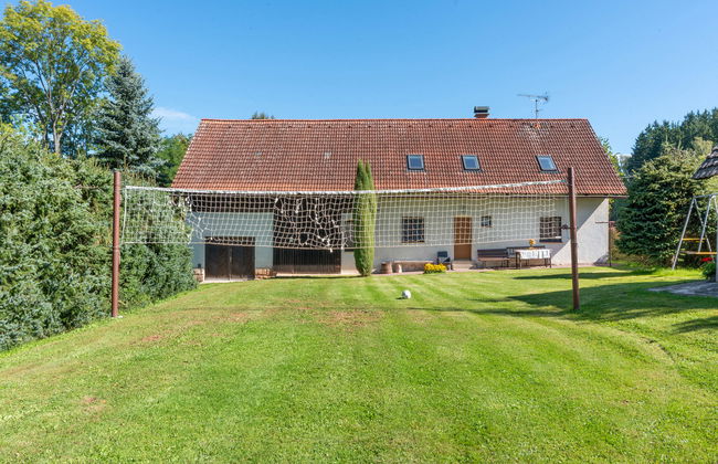 Casa de 4 quartos em Rovensko pod Troskami com jardim e sauna - Foto 34