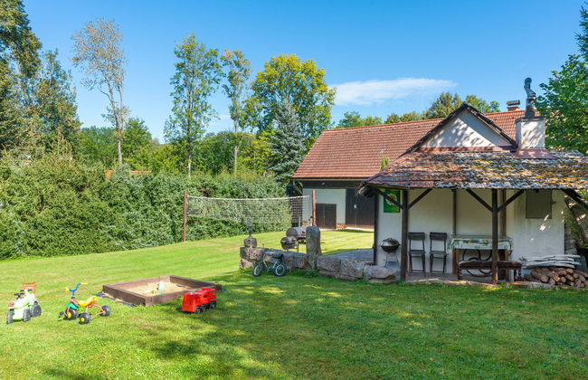 Casa de 4 quartos em Rovensko pod Troskami com jardim e sauna - Foto 31