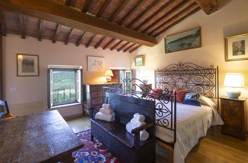 Foto 5 - Apartamento de 2 quartos em Castellina in Chianti com piscina e jardim