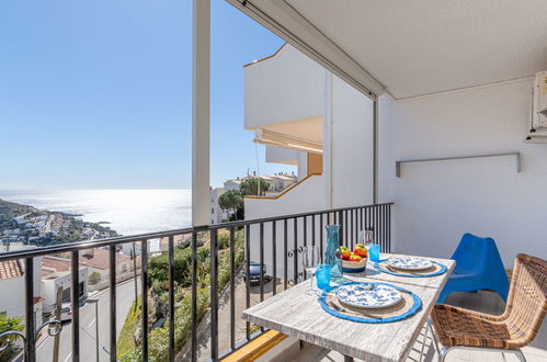 Photo 1 - 2 bedroom Apartment in Roses with terrace and sea view