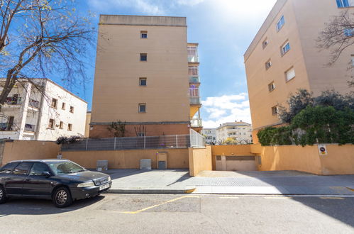 Foto 23 - Apartamento de 4 habitaciones en Salou con piscina y terraza