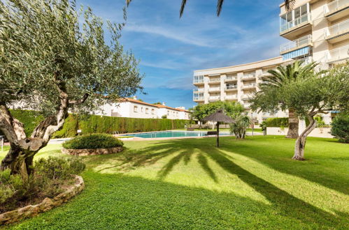 Photo 19 - 2 bedroom Apartment in Mont-roig del Camp with swimming pool and sea view