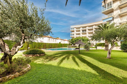 Photo 19 - 2 bedroom Apartment in Mont-roig del Camp with swimming pool and garden