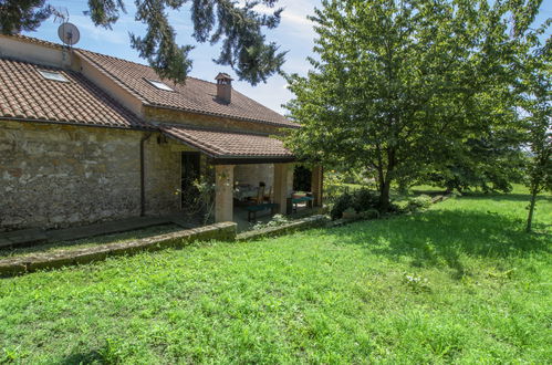 Foto 8 - Haus mit 1 Schlafzimmer in Narni mit schwimmbad und garten