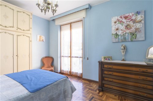 Foto 15 - Appartamento con 2 camere da letto a San Lorenzo al Mare con vista mare