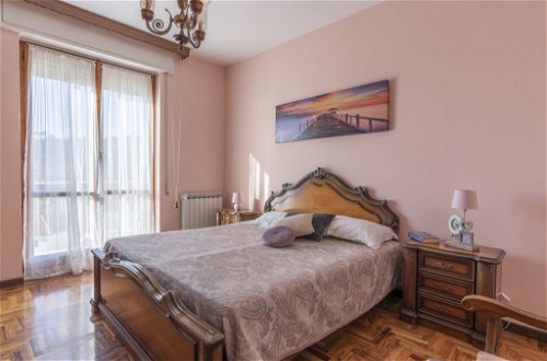 Photo 16 - 2 bedroom Apartment in San Lorenzo al Mare with sea view