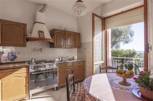 Photo 4 - 2 bedroom Apartment in San Lorenzo al Mare with sea view