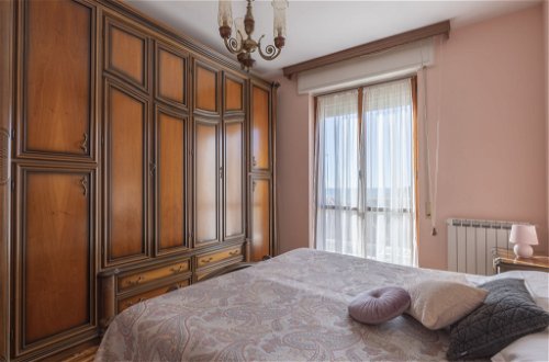 Foto 17 - Appartamento con 2 camere da letto a San Lorenzo al Mare con vista mare