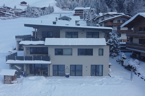 Photo 30 - Appartement de 2 chambres à Tux avec terrasse et vues sur la montagne