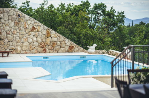 Foto 35 - Casa de 4 quartos em Imotski com piscina privada e jardim