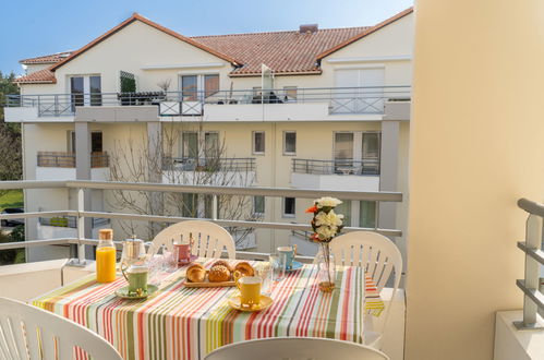 Photo 14 - 1 bedroom Apartment in Pornic with swimming pool and sea view