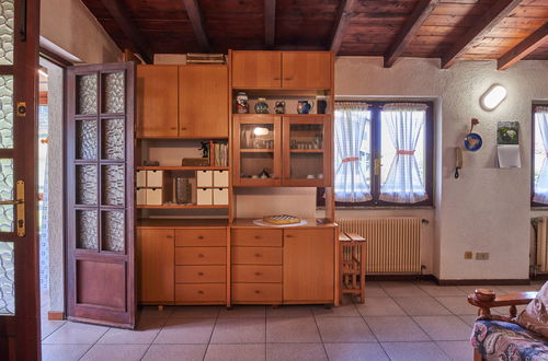 Foto 8 - Casa con 2 camere da letto a Claino con Osteno con giardino e vista sulle montagne
