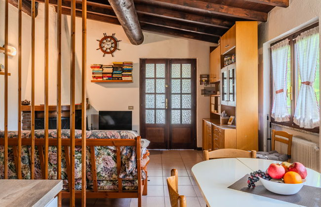 Casa de 2 quartos em Claino con Osteno com jardim e terraço - Foto 9