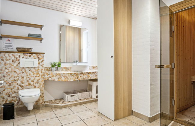 Casa de 11 quartos em Bredebro com piscina privada e terraço - Foto 26