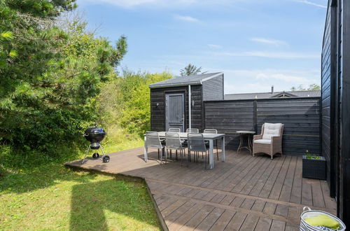 Foto 12 - Casa con 3 camere da letto a Harrerenden con terrazza e sauna