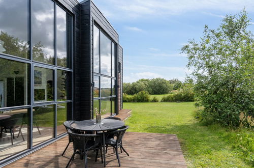 Foto 9 - Casa con 3 camere da letto a Harrerenden con terrazza e sauna