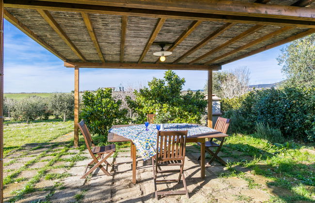 Apartamento de 2 quartos em Santa Luce com piscina e jardim - Foto 22