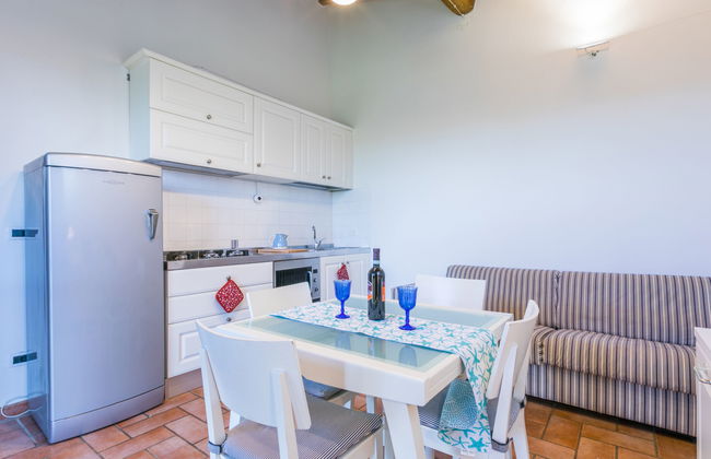 Apartamento de 2 quartos em Santa Luce com piscina e jardim - Foto 11
