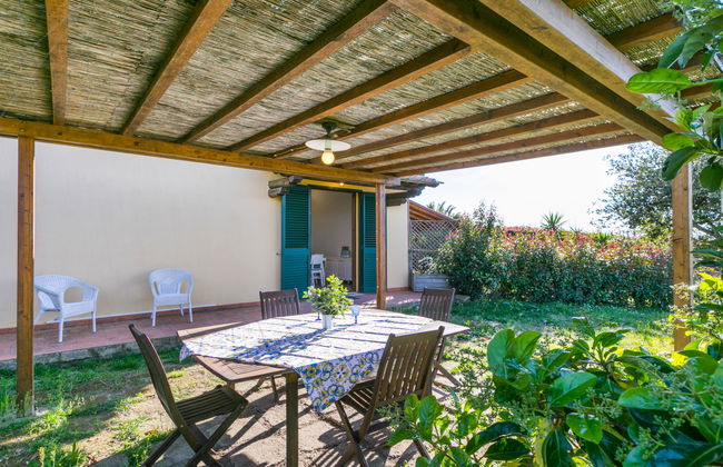 Apartamento de 2 quartos em Santa Luce com piscina e jardim - Foto 2
