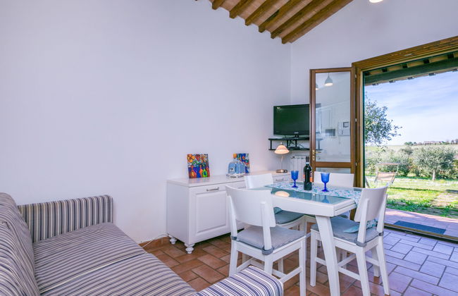 Apartamento de 2 quartos em Santa Luce com piscina e jardim - Foto 6