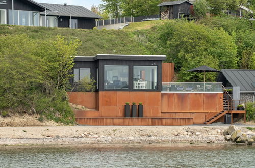 Photo 1 - Maison de 2 chambres à Sønderballe Strand avec terrasse