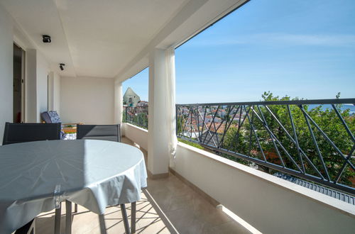 Foto 5 - Apartment mit 3 Schlafzimmern in Crikvenica
