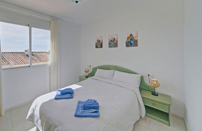 Casa de 3 quartos em Calp com piscina e jardim - Foto 4