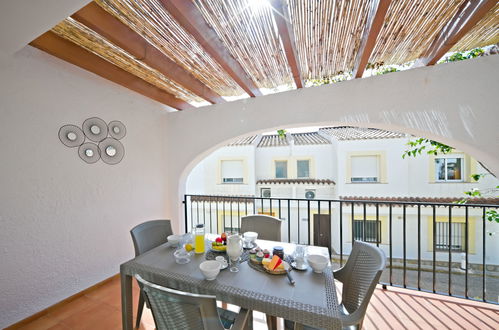 Photo 6 - Maison de 2 chambres à Calp avec piscine et vues à la mer