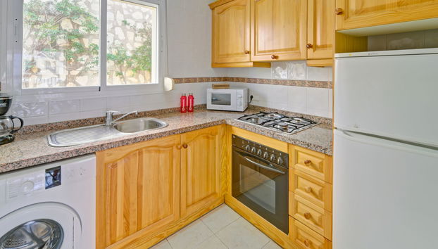 Haus mit 3 Schlafzimmern in Calp mit schwimmbad und garten - Foto 5