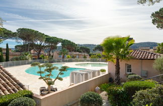 Photo 2 - Maison de 2 chambres à Gassin avec piscine et vues à la mer