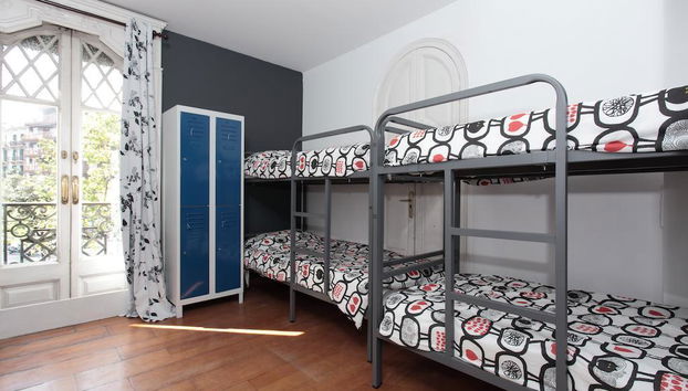 Diagonal House - Photo 2