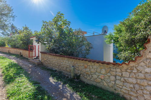 Photo 38 - Maison de 2 chambres à Labin avec jardin et terrasse