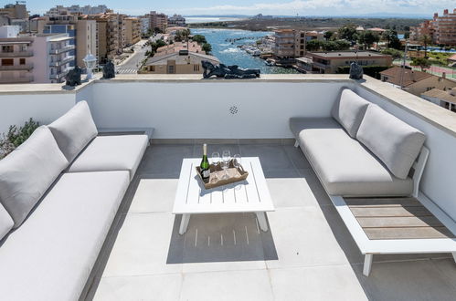 Foto 1 - Apartamento de 3 habitaciones en Roses con jardín y vistas al mar