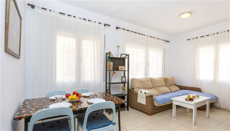 Photo 1 - Appartement de 2 chambres à Lloret de Mar avec vues à la mer