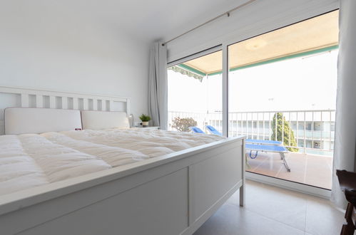 Foto 5 - Appartamento con 2 camere da letto a Torredembarra con terrazza e vista mare