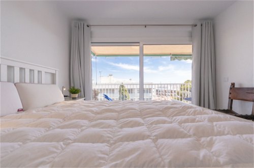 Photo 10 - Appartement de 2 chambres à Torredembarra avec terrasse et vues à la mer