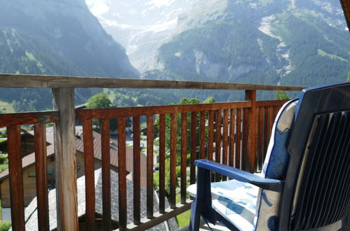 Foto 3 - Apartamento de 2 habitaciones en Grindelwald con terraza y vistas a la montaña